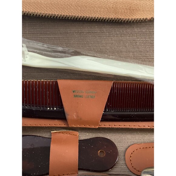 Vintage Travel Tool Kit 8 pc Made in Germany with Leather zip case - Picture 4 of 7